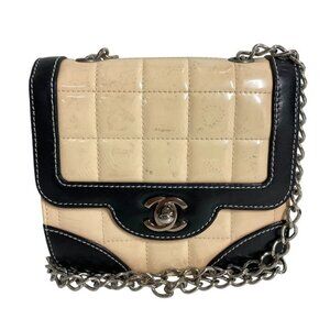 CHANEL CC CC Mark logo Mini Matelasse Chocolate Bar Chain Crossbody Shoulder Bag